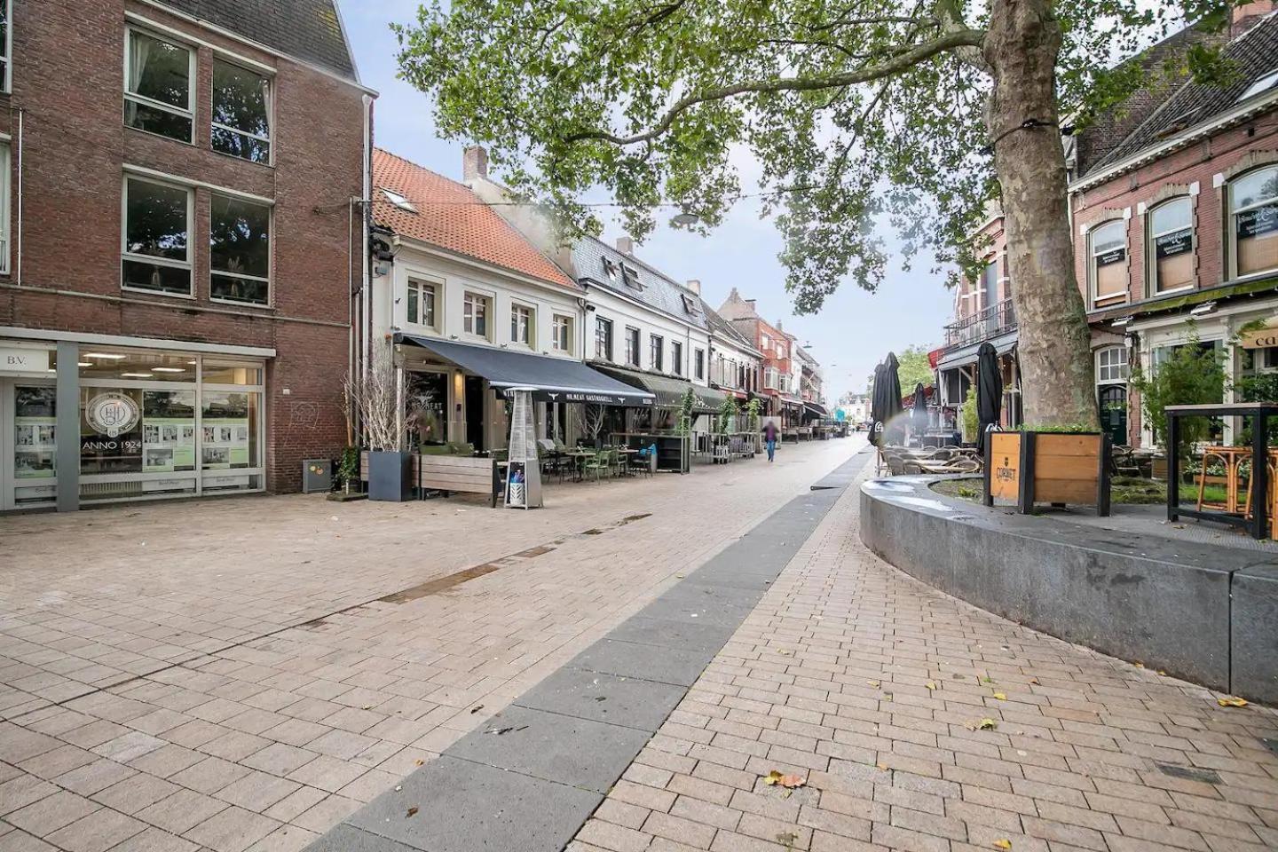 6P Hotspot Wifi Near Poppodium013 And City Center Tilburg Exteriör bild